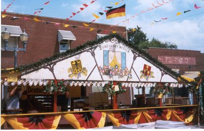 Deutscher Verein Strassenfest Food Booth